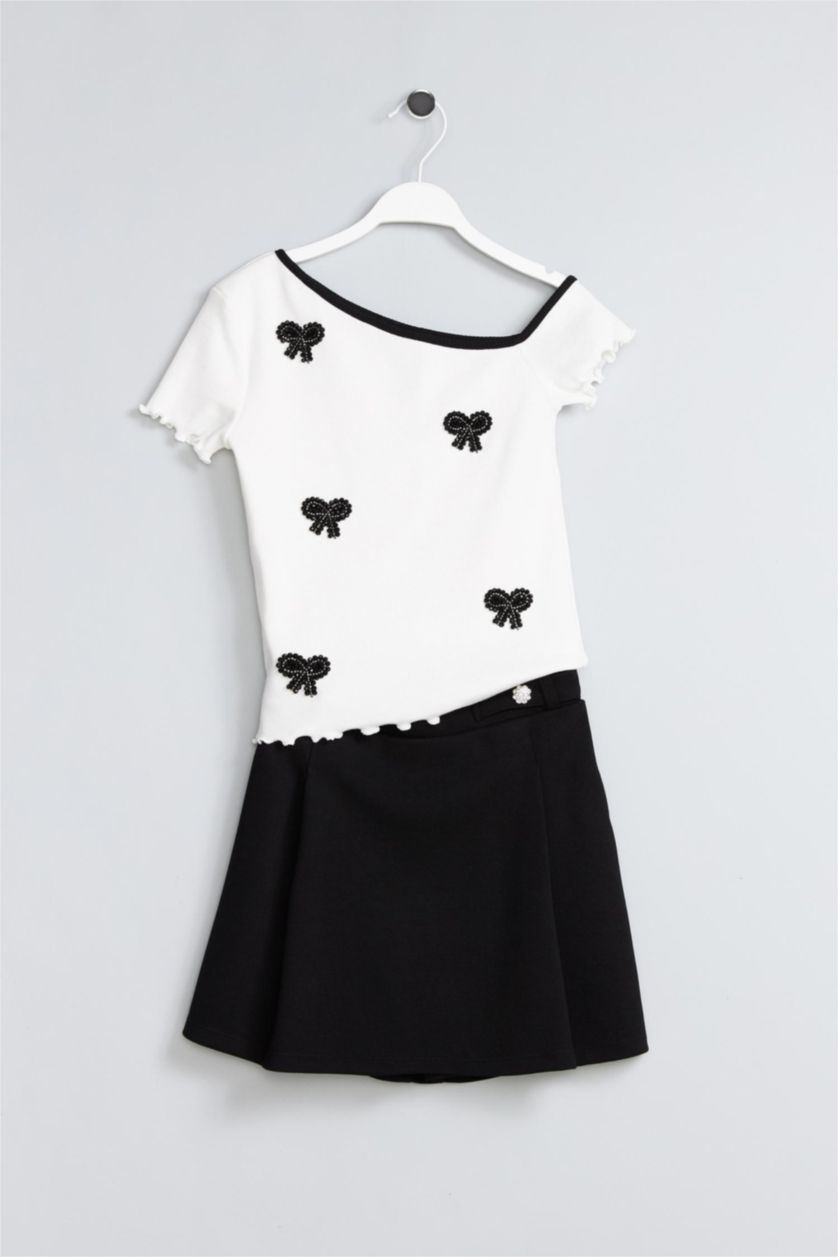 بنات أبيض تيشيرت بنات نص كم مضلع قصة عادية