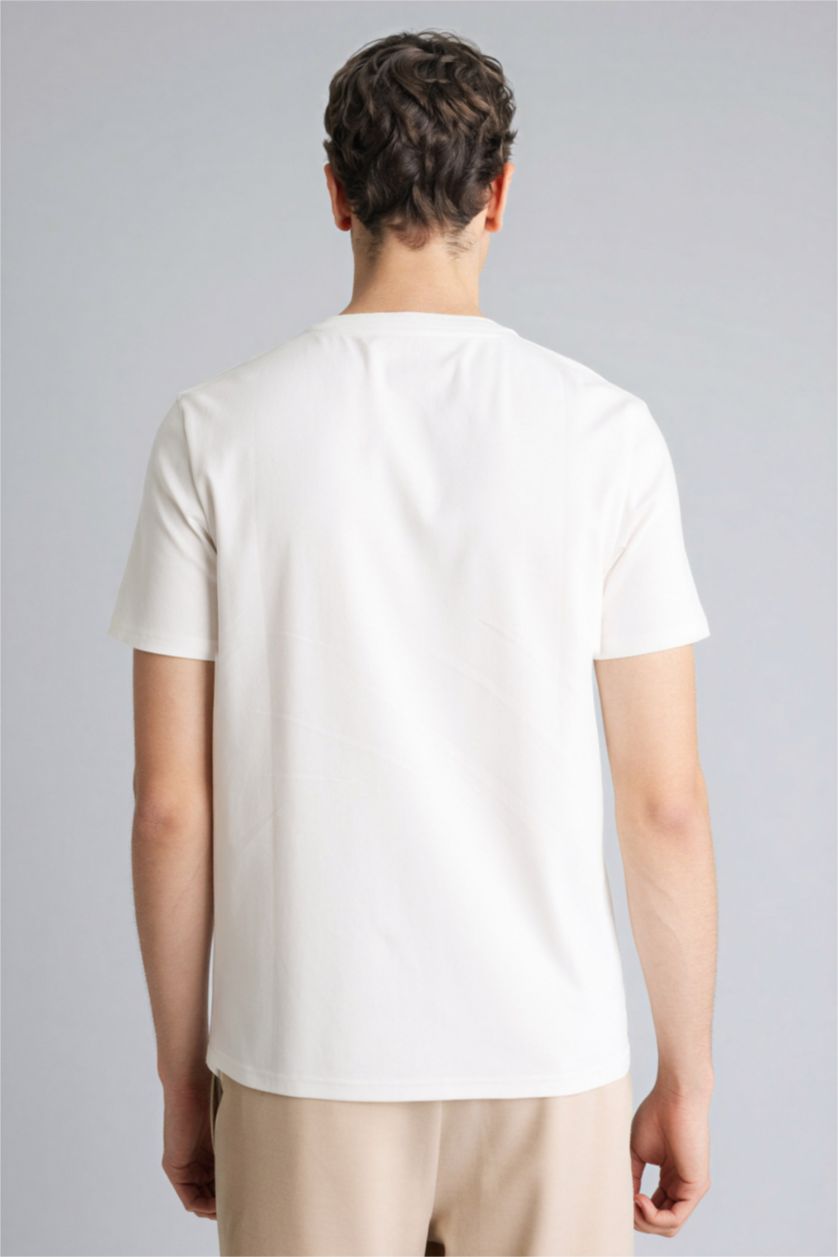 Erkek Beyaz Slım Fıt Premium Kısa Kollu Tişört
