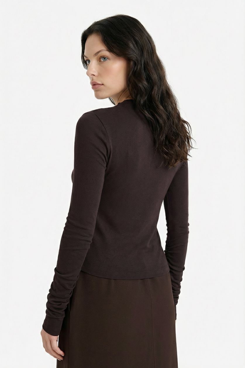 WOMAN Brown تيشيرت مضلع سليم فيت بياقة عالية