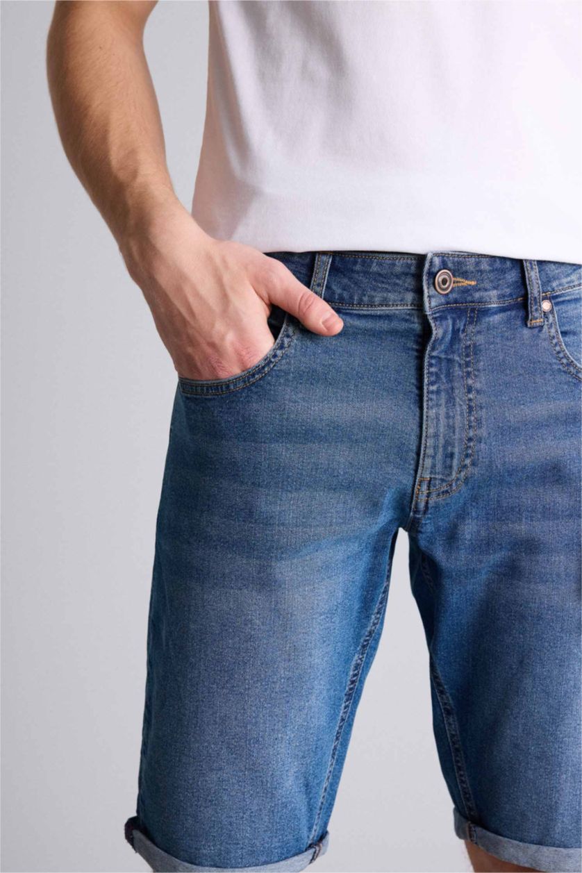 Мужчины Голубрй Джинсовые бермуды Regular Fit