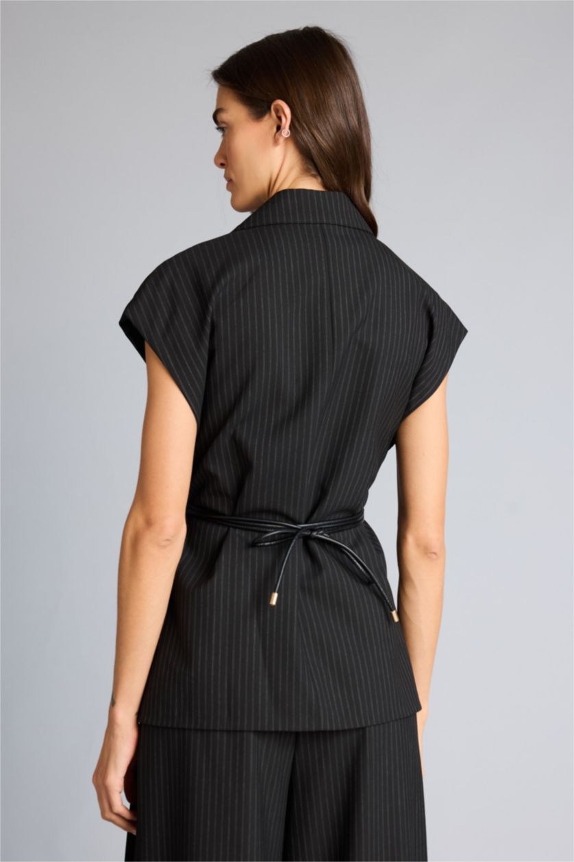 WOMAN Black Jacket Collar Vest