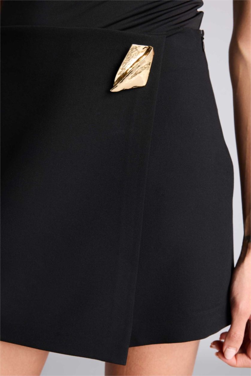 Woman Black High Waist Shorts