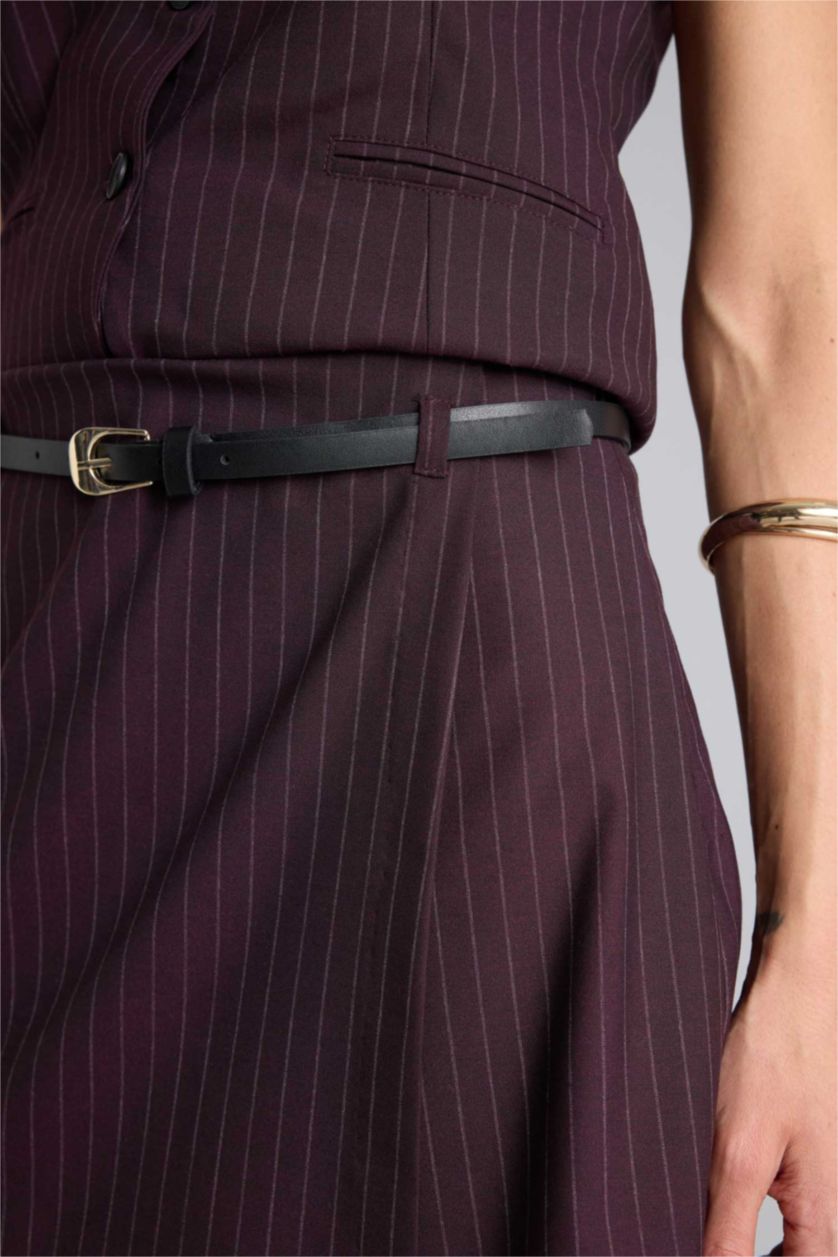 نساء خمري شورت