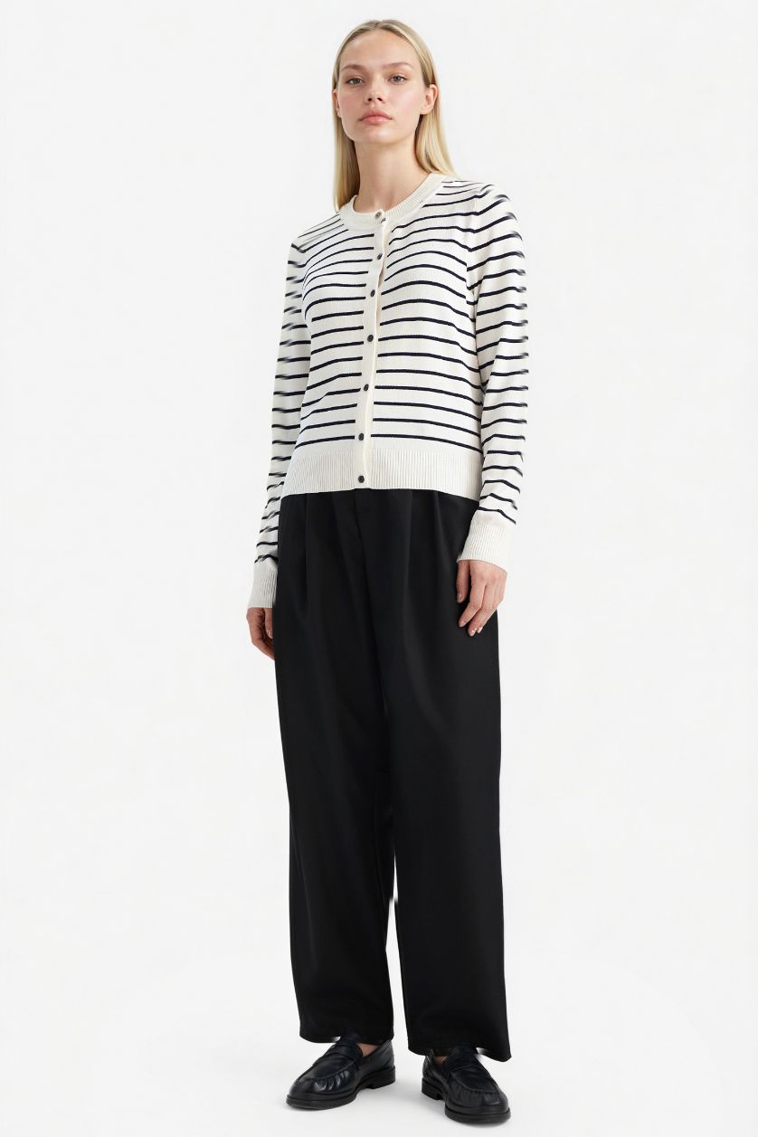 Woman Ecru Regular Fit Crew Neck Striped Cardigan