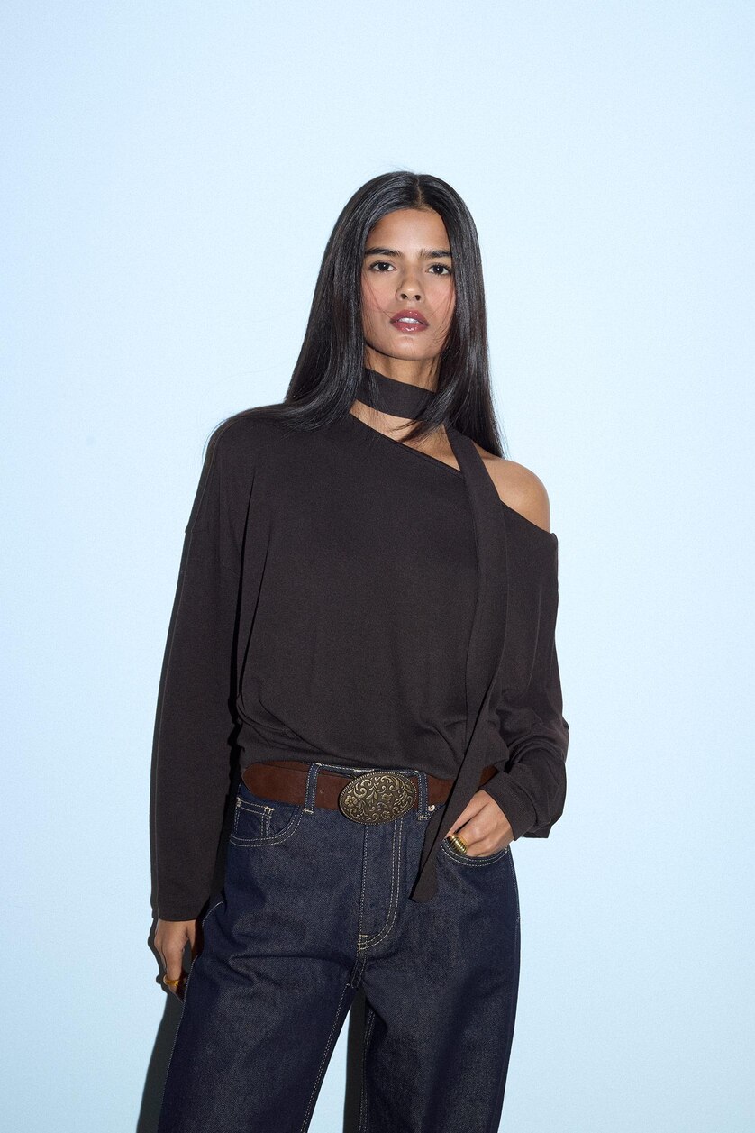 Kadın Kahve Loose Fit Kayık Yaka Tişört