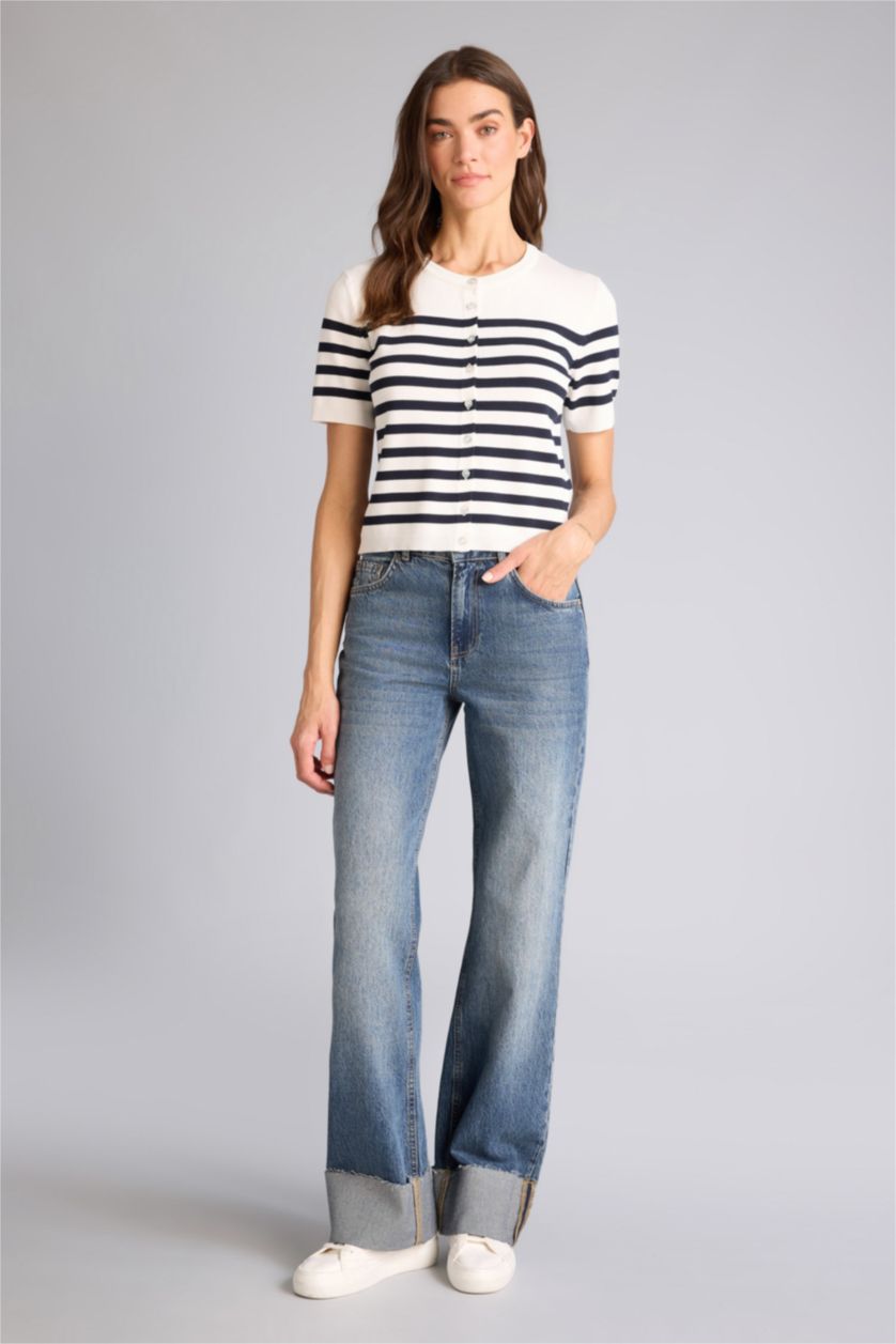 Woman Ecru Regular Fit Crew Neck Striped Cardigan