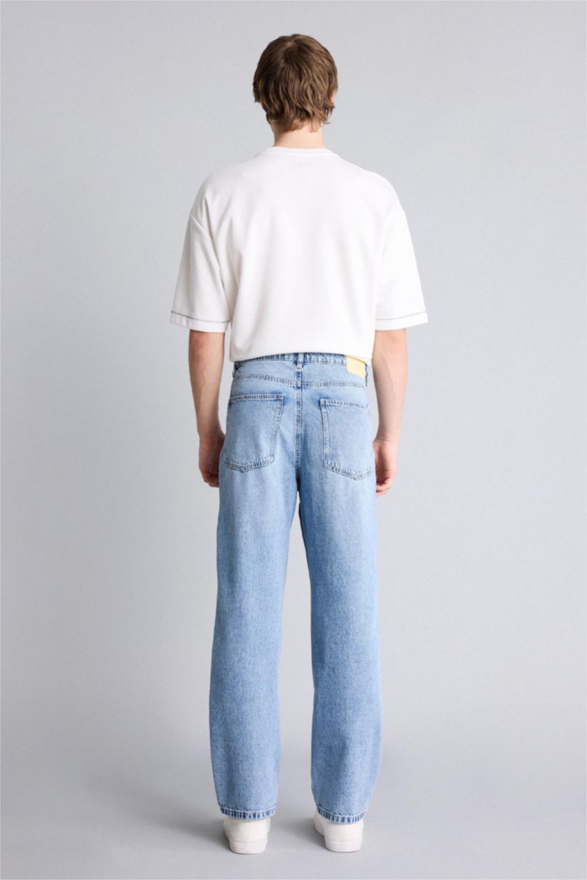 Мужчины Светло-синий Джинсы Baggy Fit с прямыми штанинами