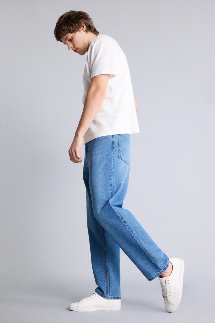 رجال أزرق Baggy Fit Trousers
