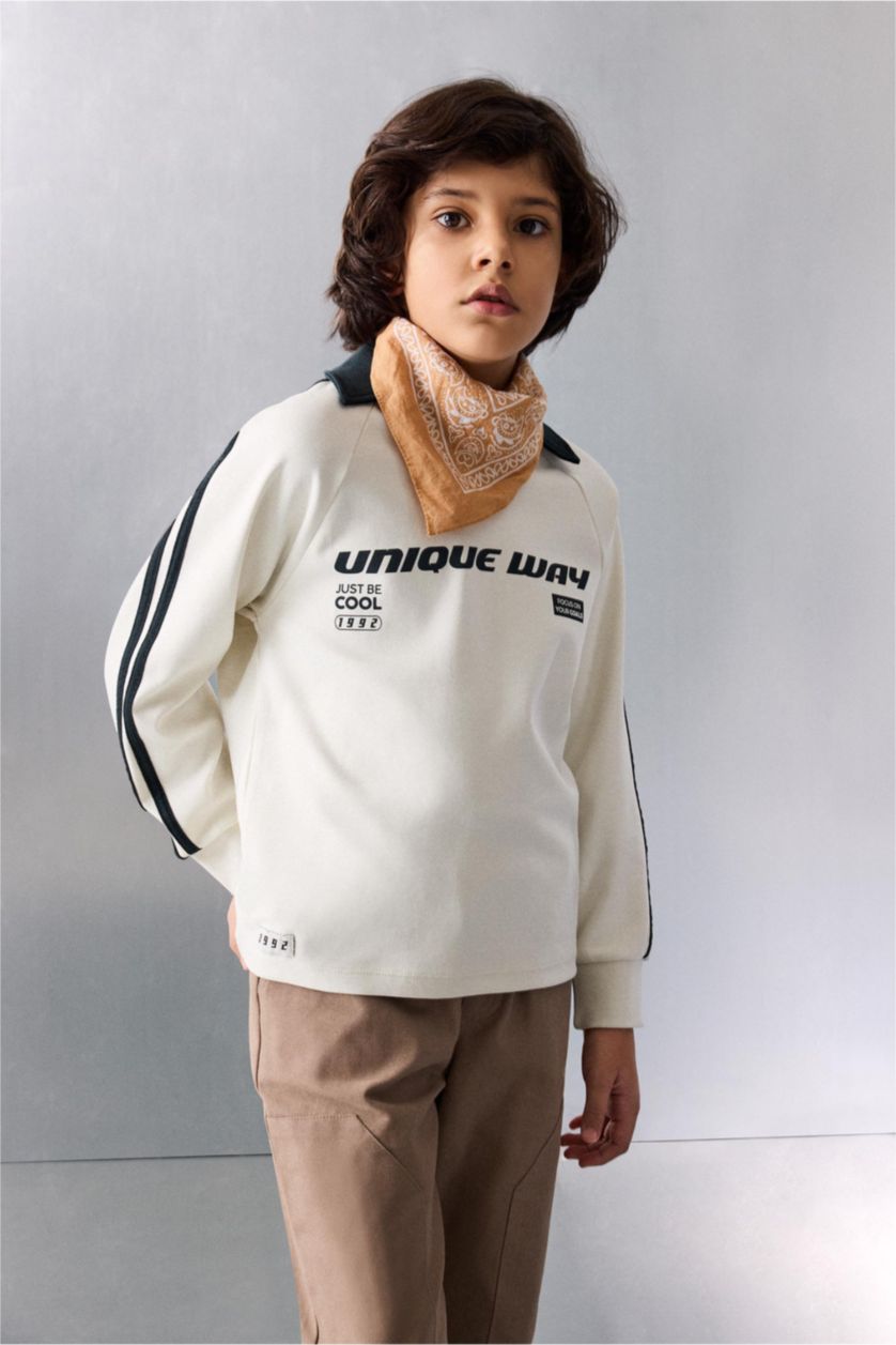 أولادي بيج فاتح تيشيرت بولو اولادي كم طويل بطبعة شعار قصة عادية بياقة عالية