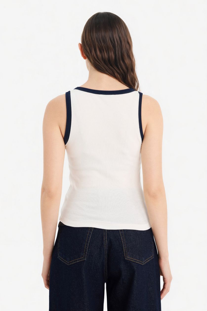 Woman White Slim Fit Ribana U Collar Tank Top