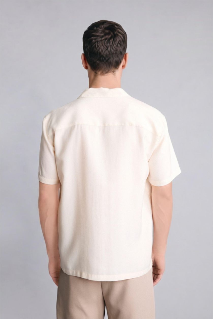 رجالي اللون الحجري Regular Fit Sensual Short Sleeve Shirt