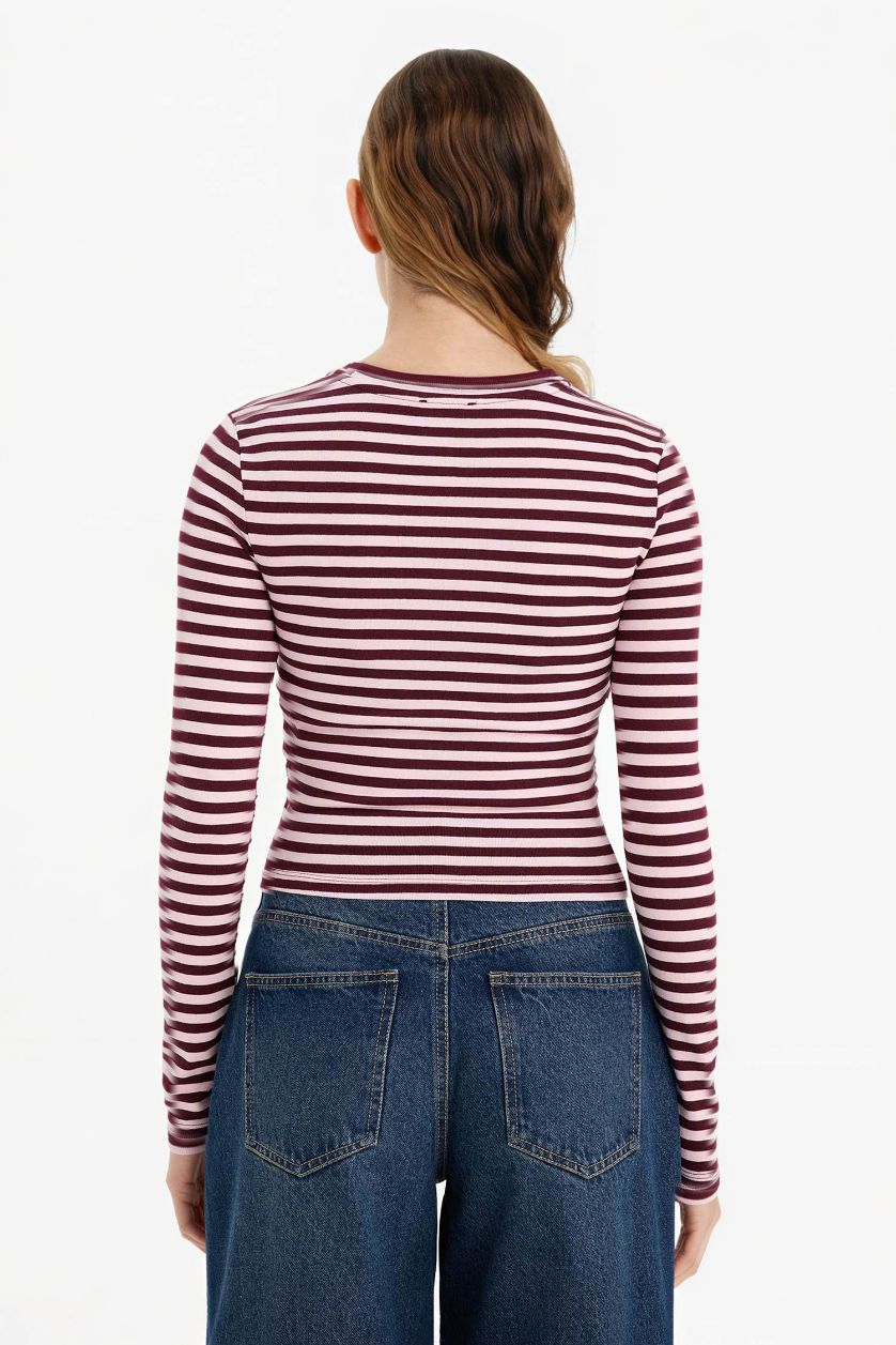 Woman Light Pink Loose Fit Boat Neck Ribbed Long Sleeve T-Shirt