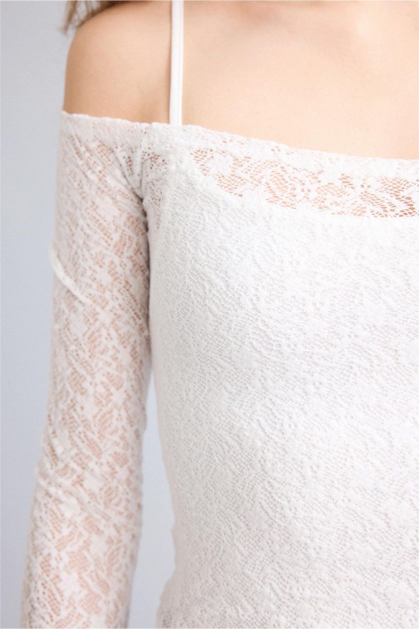 Әйелдерге АҚ Fitted иығы ашық шілтерлі футболка