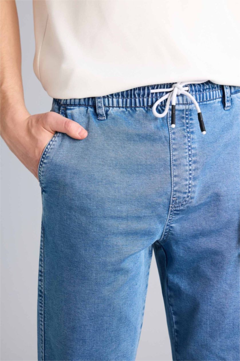 Мужчины Голубрй Джинсы Wide Leg с широкими штанинами и снежной стиркой