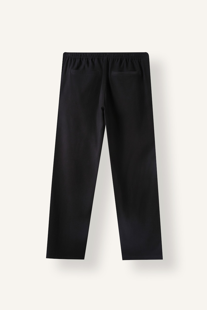Erkek Siyah Yumuşak Relaxed Fit Pantolon