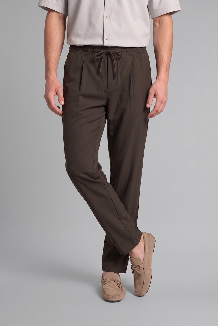 Men Brown Elastic Band Relax Fit Trousers