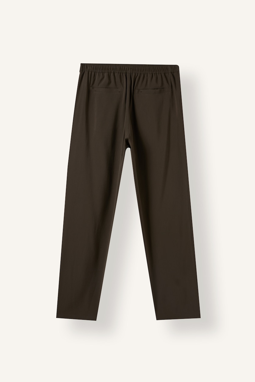 Men Brown Elastic Band Relax Fit Trousers