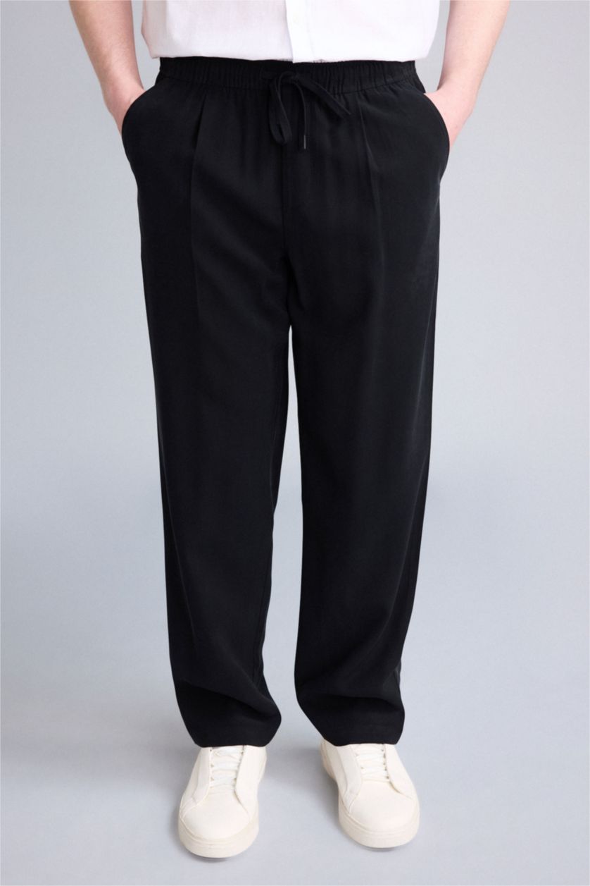 Erkek Siyah Yumuşak Relaxed Fit Pantolon
