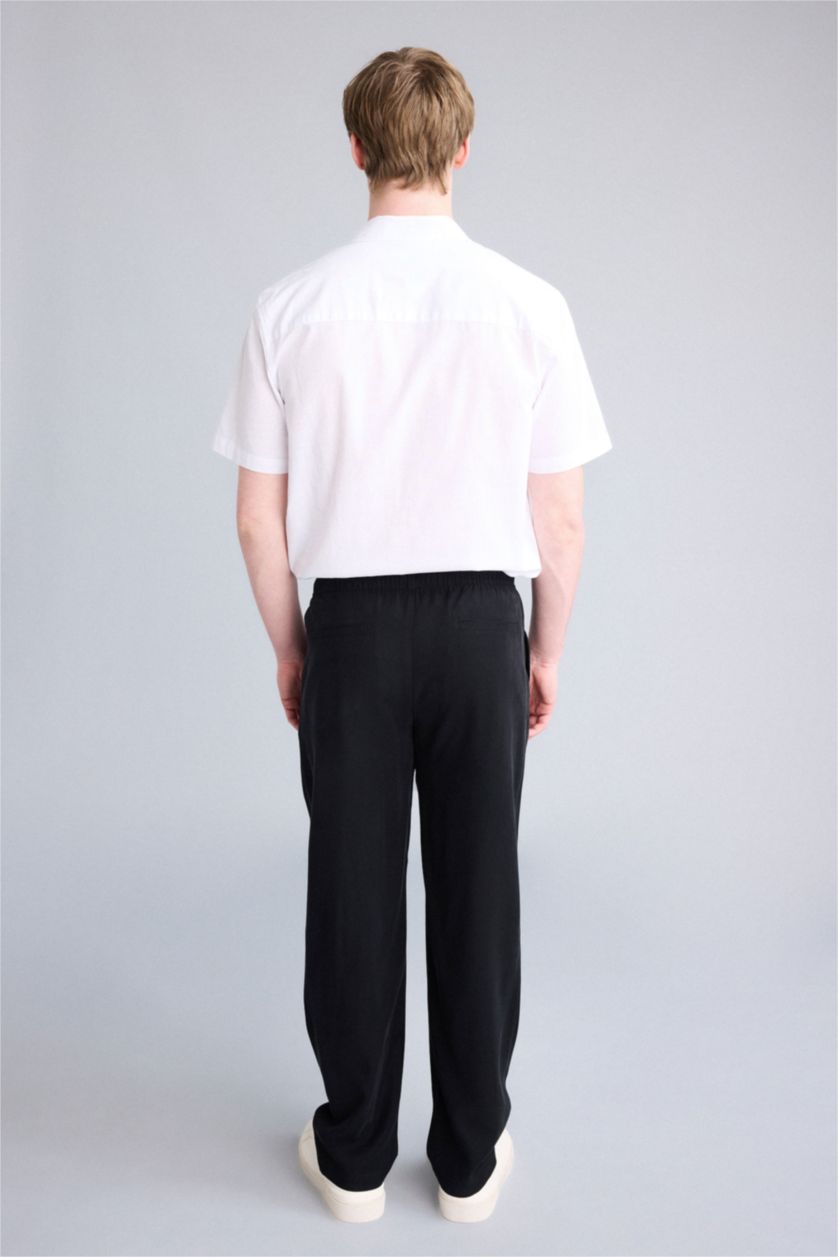 Erkek Siyah Yumuşak Relaxed Fit Pantolon