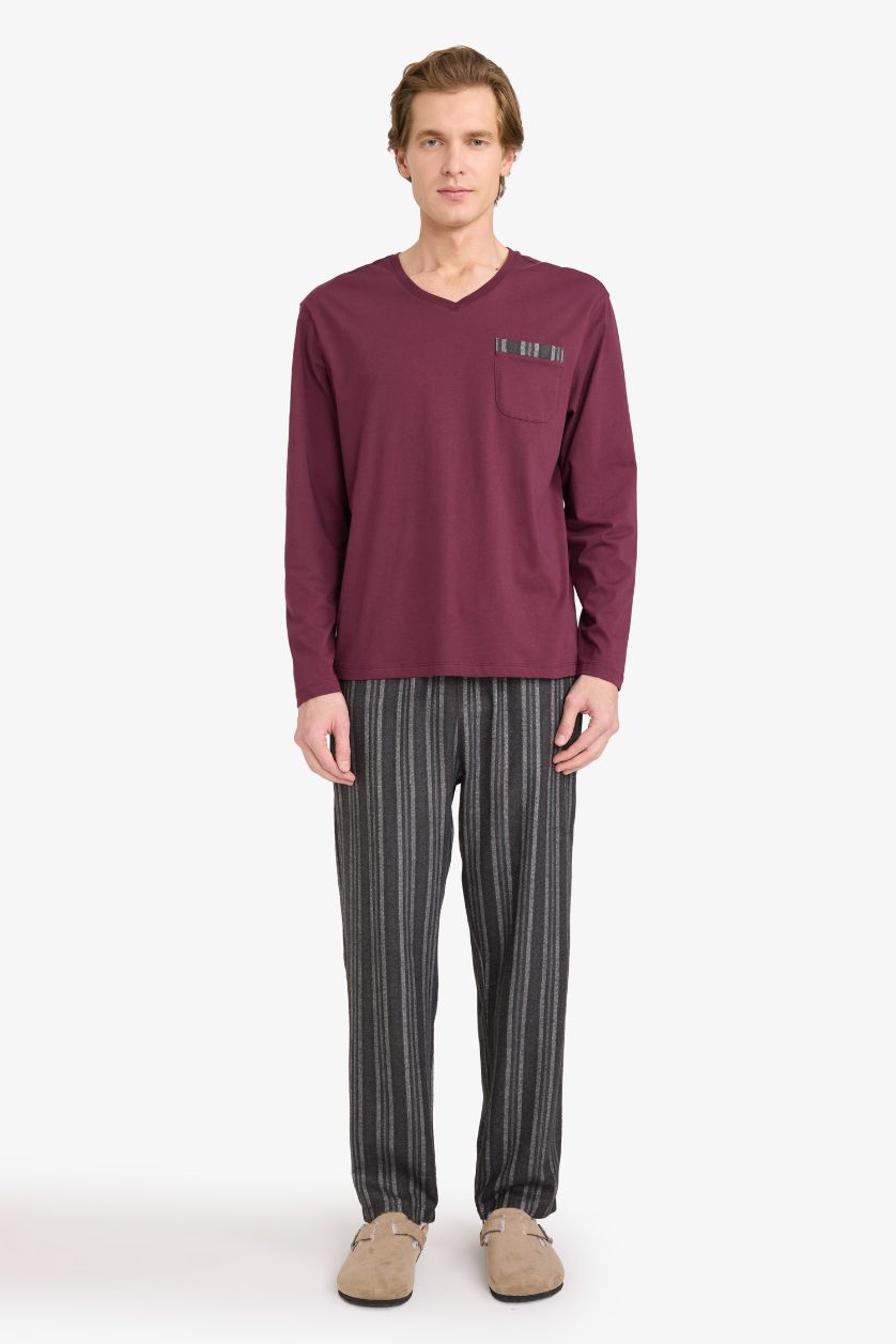 MAN Bordeaux Regular Fit Striped 2 Piece Pajama Set