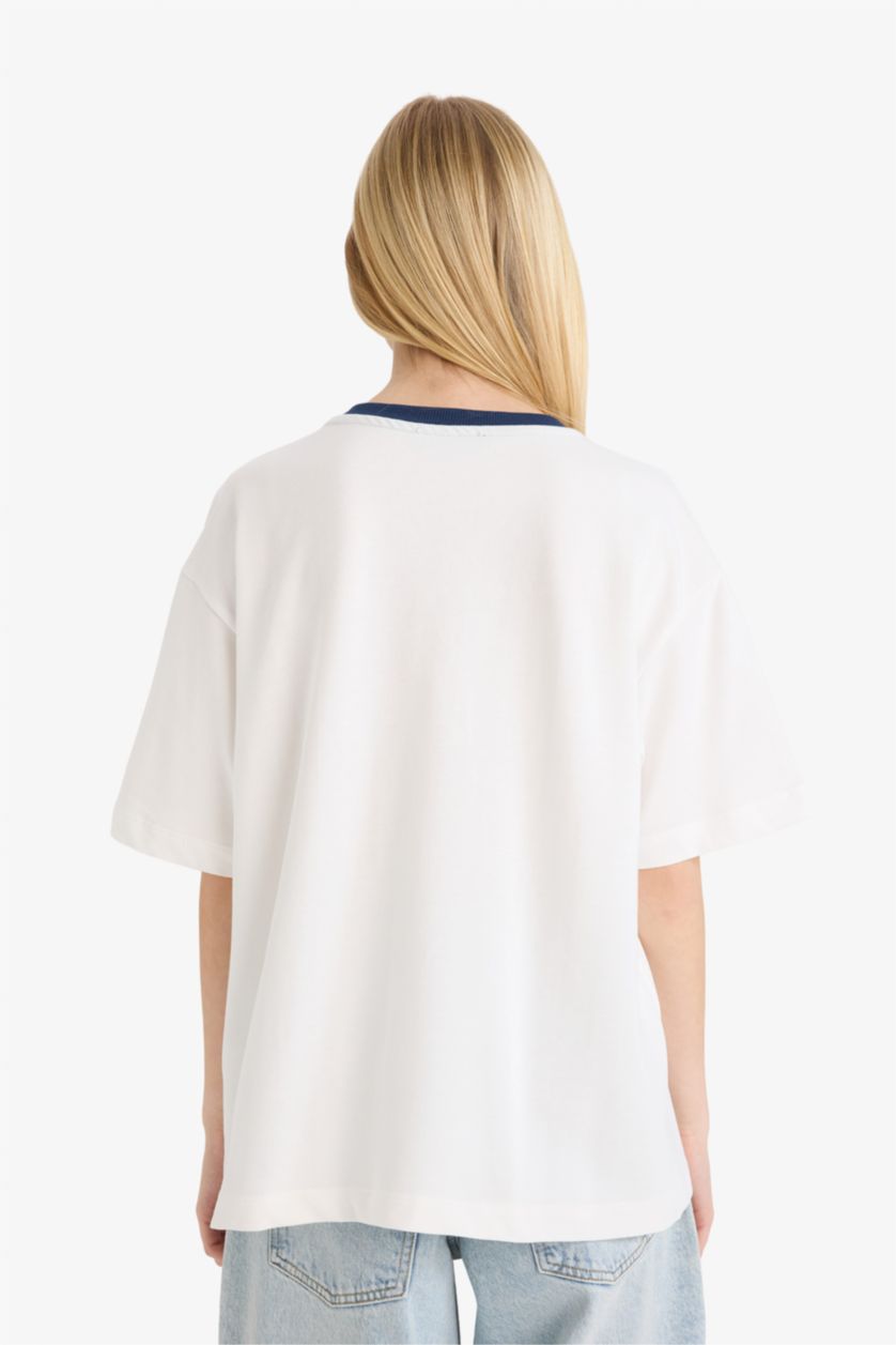 حريمي اوف وايت تيشيرت نص كم اوفر سايز مطبوع