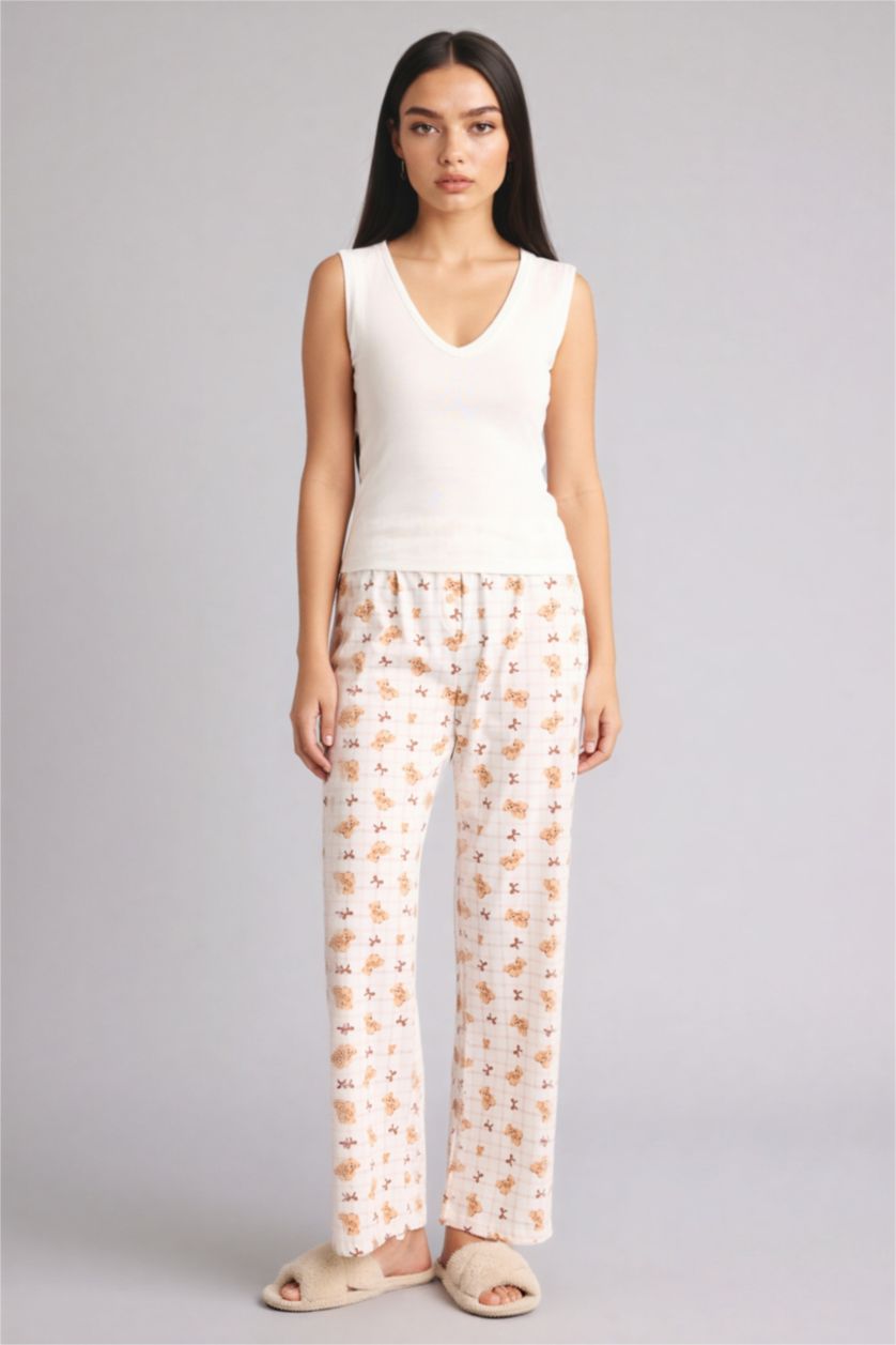 نساء أبيض فانيلة قصة عادية