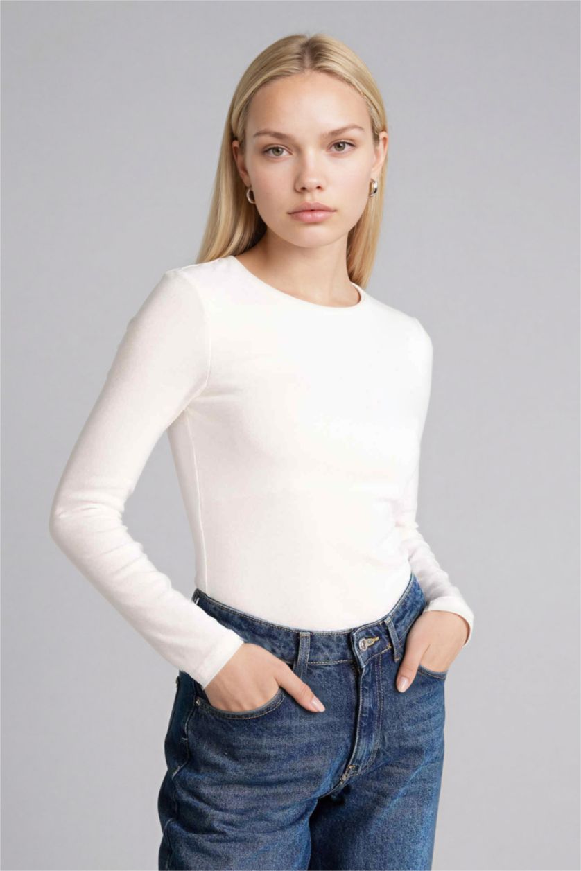 WOMAN Ecru Slim Fit Crew Neck Basic Modal Long Sleeve T-Shirt