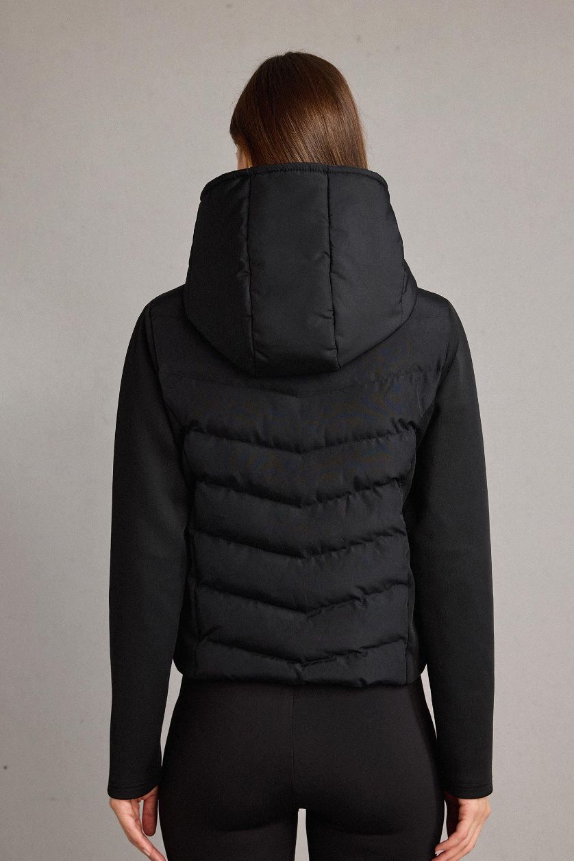 Kadın Siyah Rüzgar Geçirmez Kapüşonlu Şişme Mont