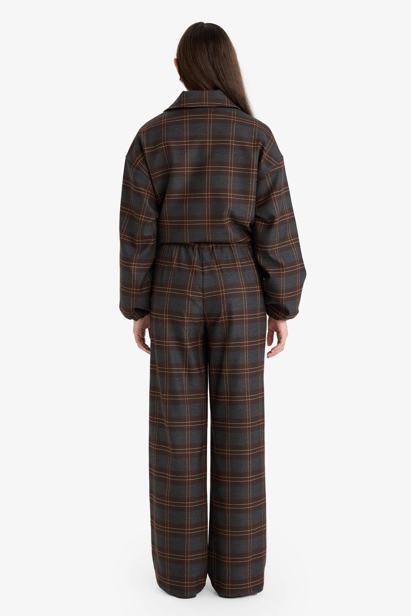 نساء بني بنطرون كاروهات برجل واسع وايد ليج بجيب وخصر عادي