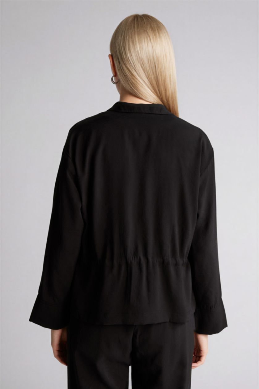 حريمي أسود قميص كم طويل قصة عادية