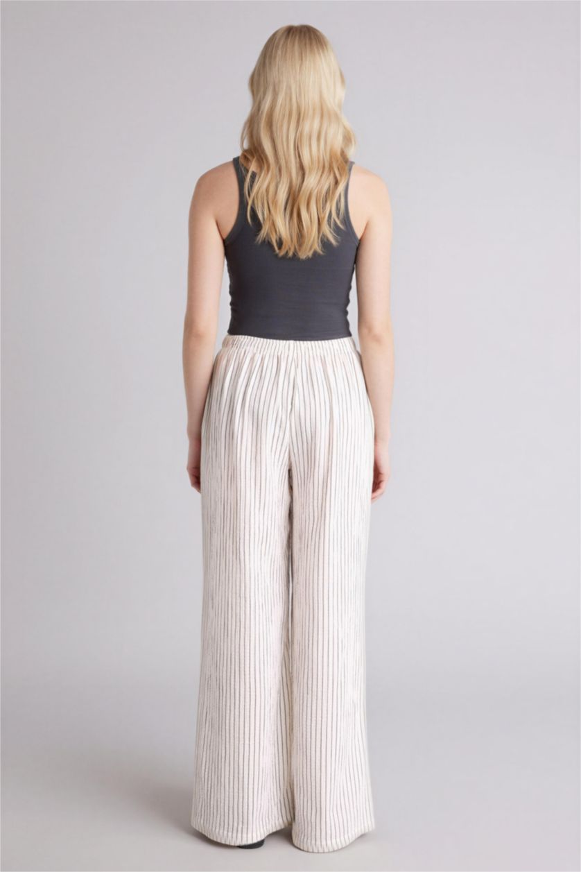 Женщины Бежевый Муслиновые брюки Wide Leg стандартной длины с нормальной посадкой и деталью кармана