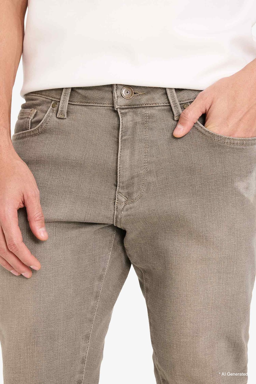 MAN Beige Pedro Slim Fit Jeans