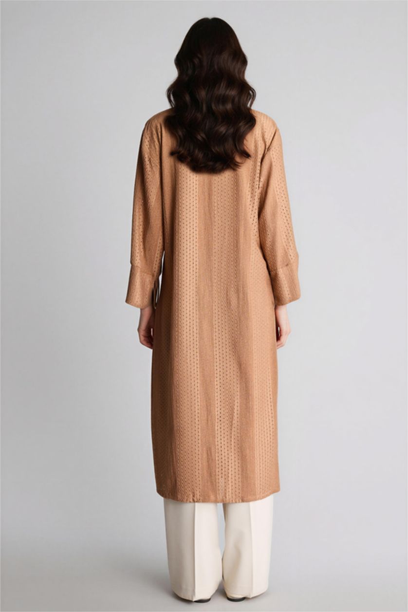 WOMAN Camel كيمونو منسوج قصة عادية