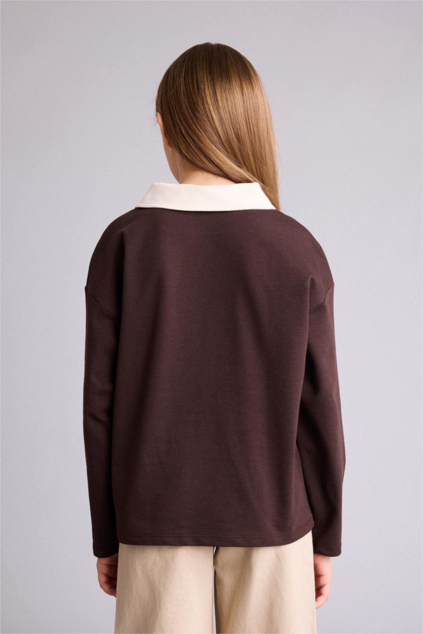 بنات بني تيشيرت بولو كم طويل قماش رقيق بطبعة شعار بياقة بولو