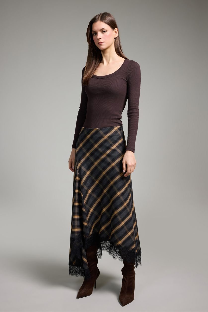 Kadın Kahve Slım Fıt Yuvarlak Yaka Basıc Düz Fitilli Kaşkorse Uzun Kollu Tişört