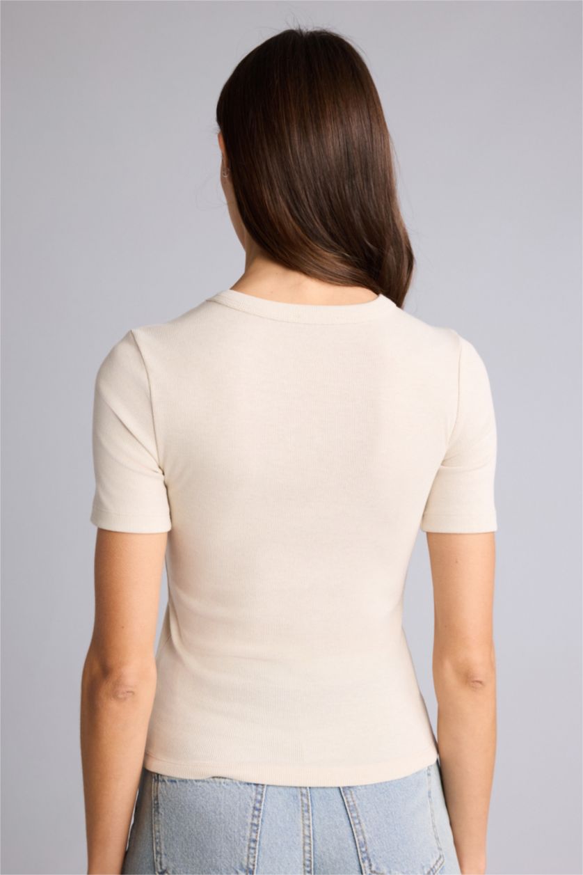 FEMME Beige Clair T-shirt basique côtelé à col rond et manches courtes Coupe slim