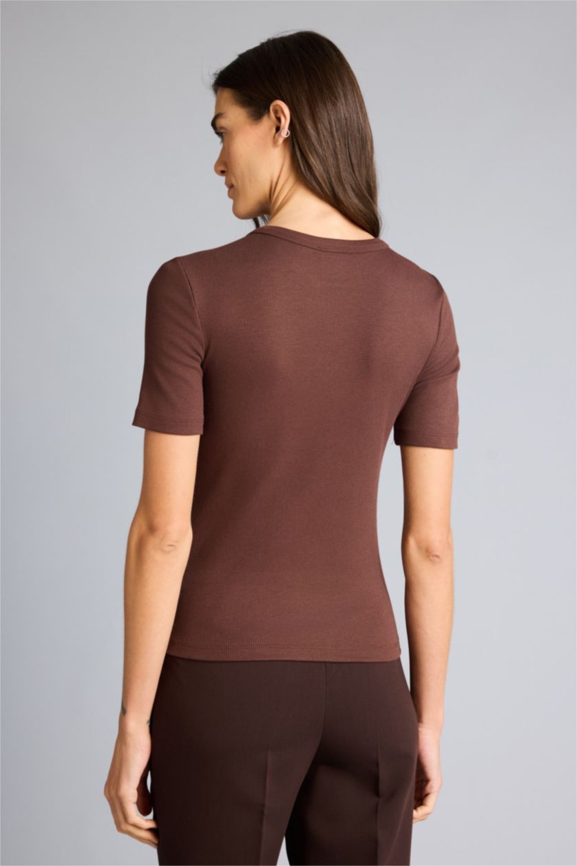 Женщины Коричневый Базовая футболка кашкорсе Slim Fit в рубчик