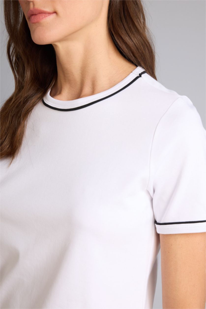 Woman Violet Beyaz تيشيرت نص ردن بيزك سادة قصة عادية وياخة مستديرة