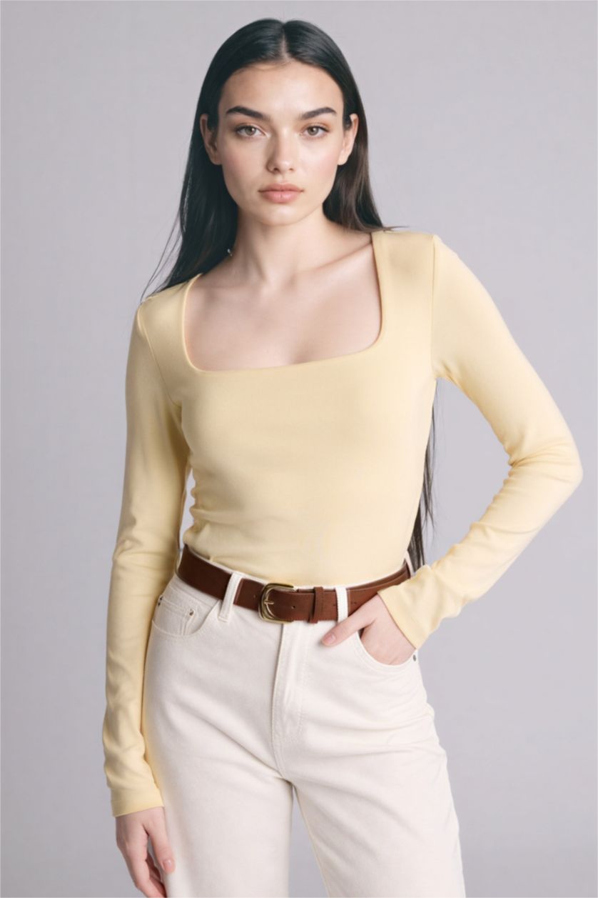 Woman Light Yellow تيشيرت ردن طويل سليم فيت وياخة مربعة