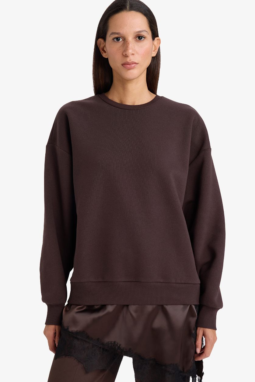 Woman Brown Relax Fit Long Sleeve Sweatshirt