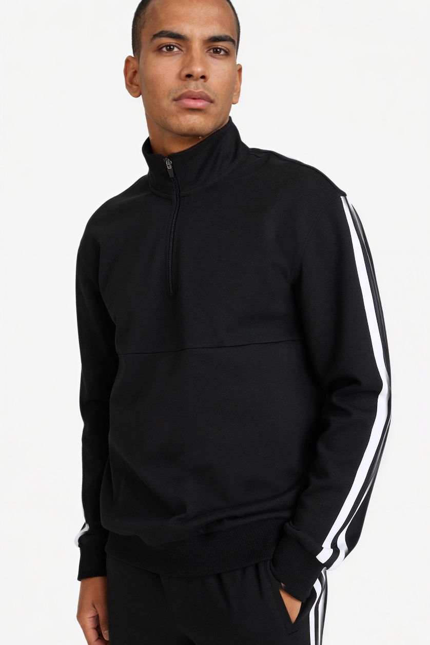 Man Black Standard Fit Sweatshirt