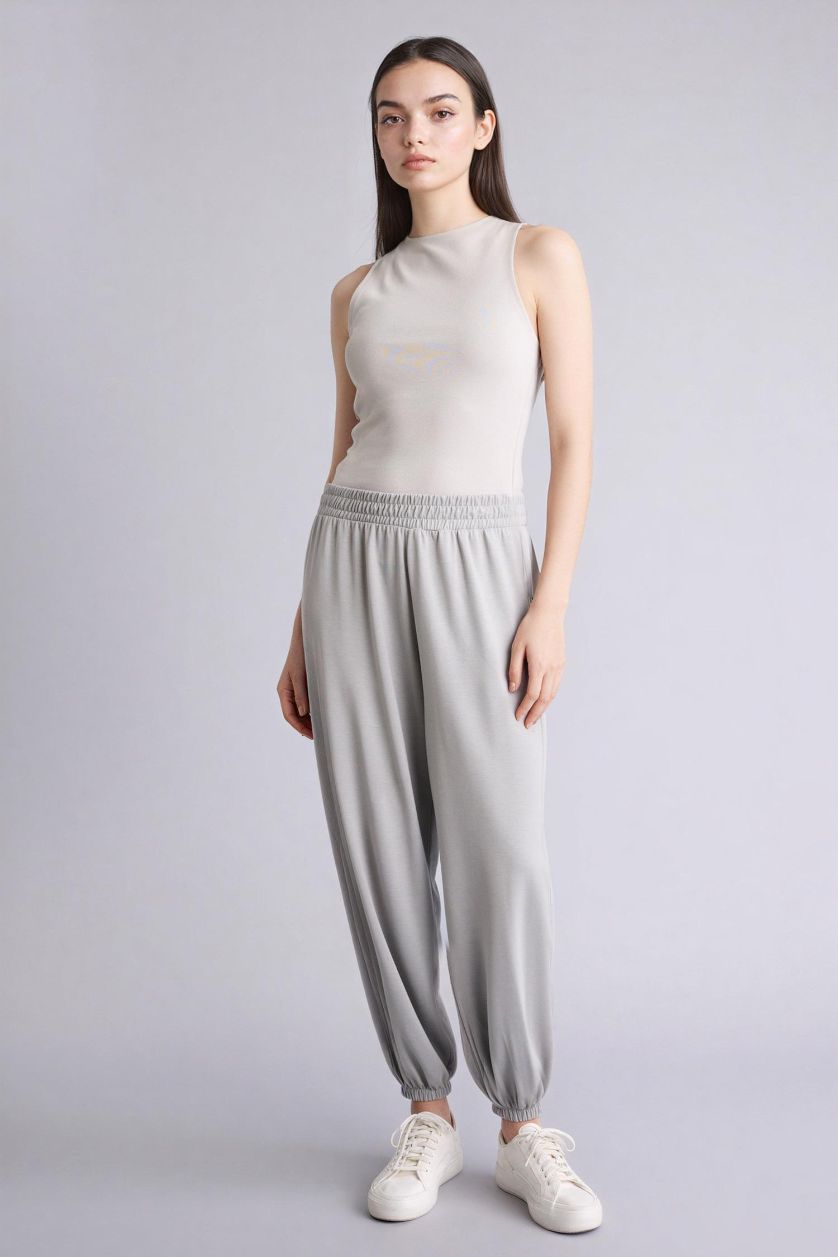 Woman Light Grey Balloon Fit Basic Trousers