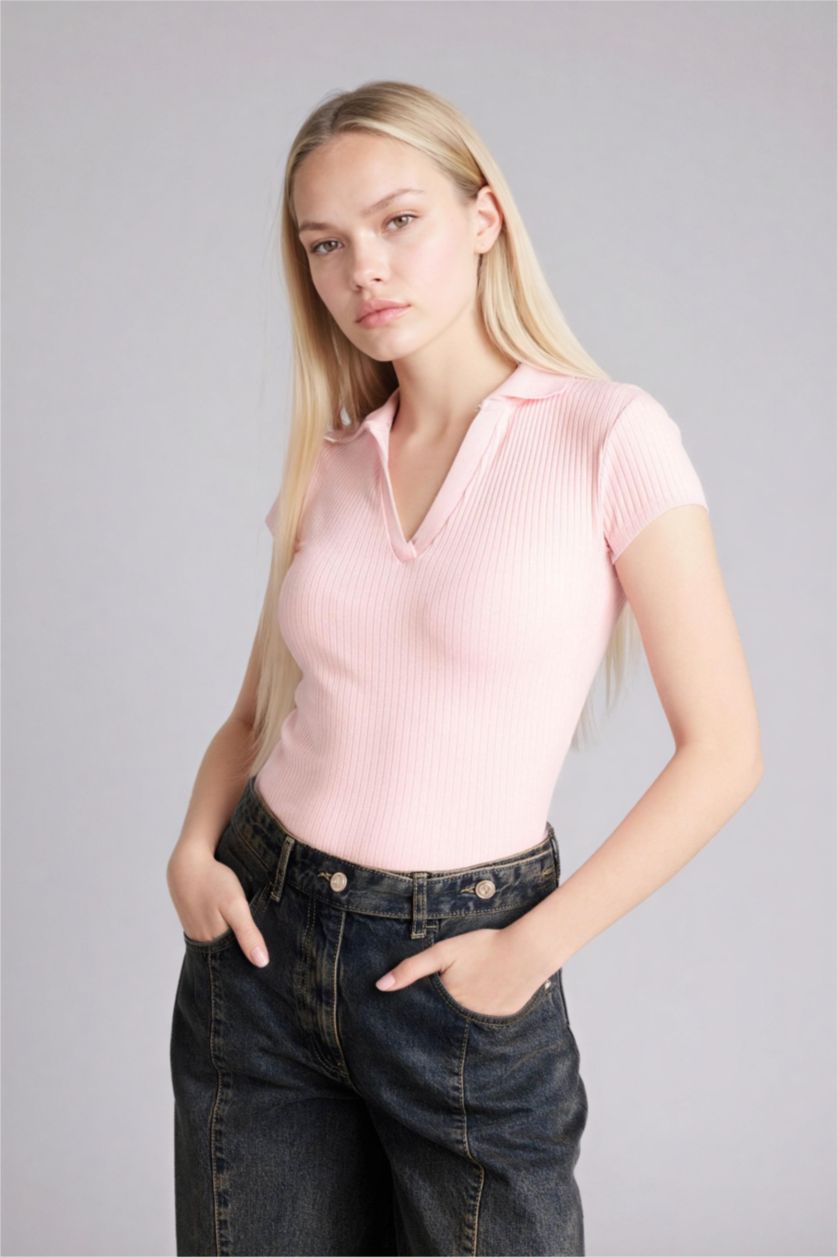 Woman Light Pink تيشيرت بولو نص ردن بيزك سادة سليم فيت مضلع