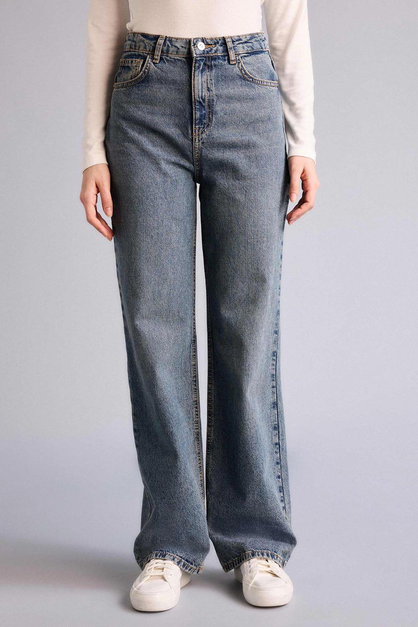 Woman Dark Blue 90's Wide Leg High Waist Straight Leg Jeans
