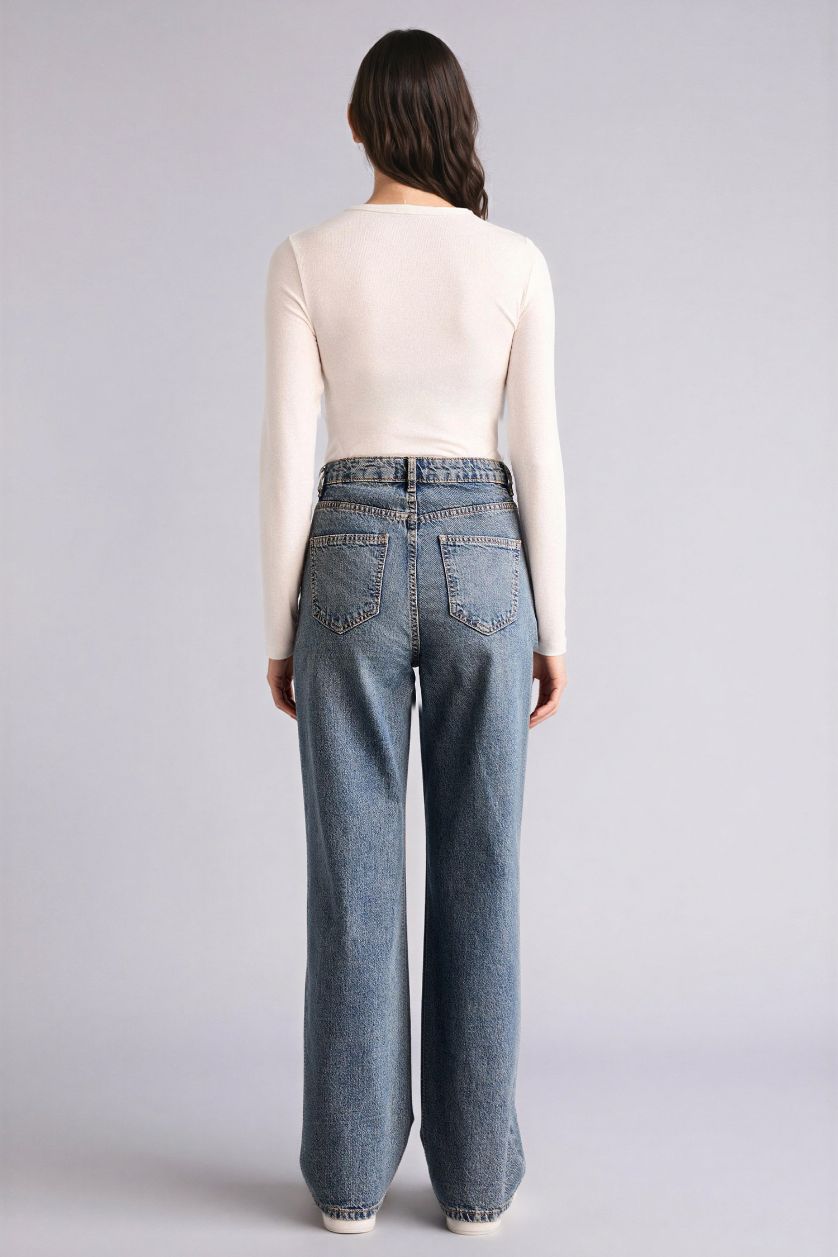 Woman Dark Blue 90's Wide Leg High Waist Straight Leg Jeans