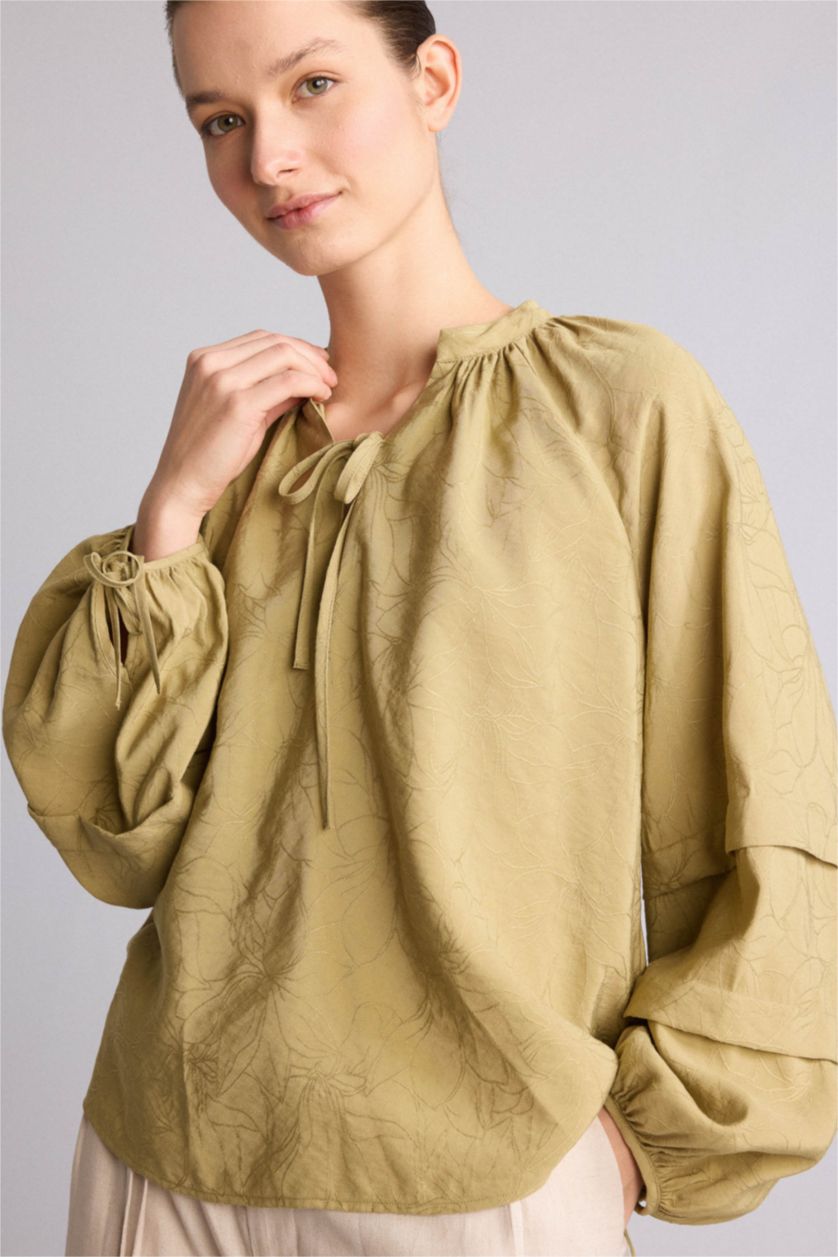 Kadın Açık Haki Relaxed Fit Uzun kollu Bluz