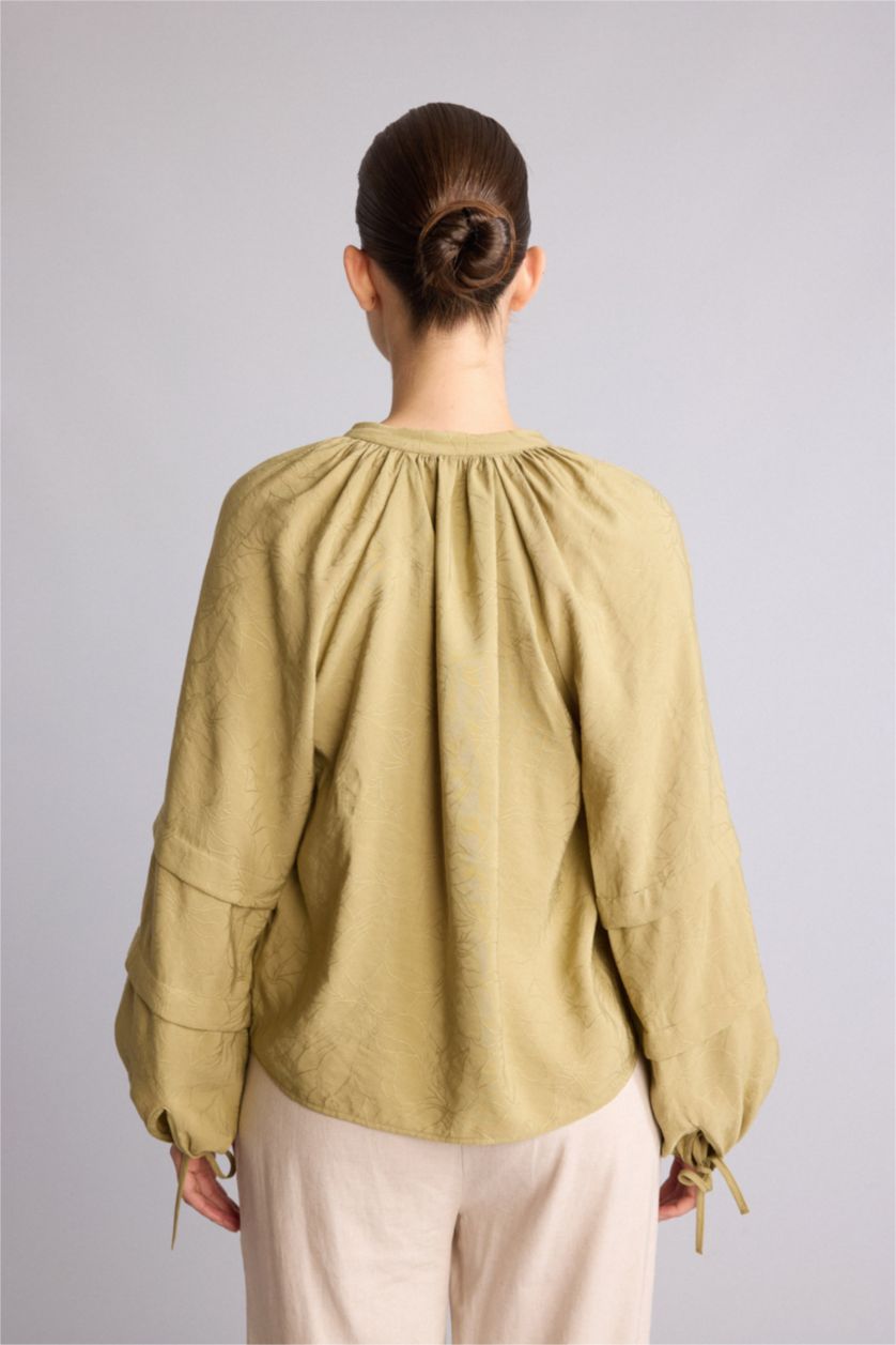 Kadın Açık Haki Relaxed Fit Uzun kollu Bluz