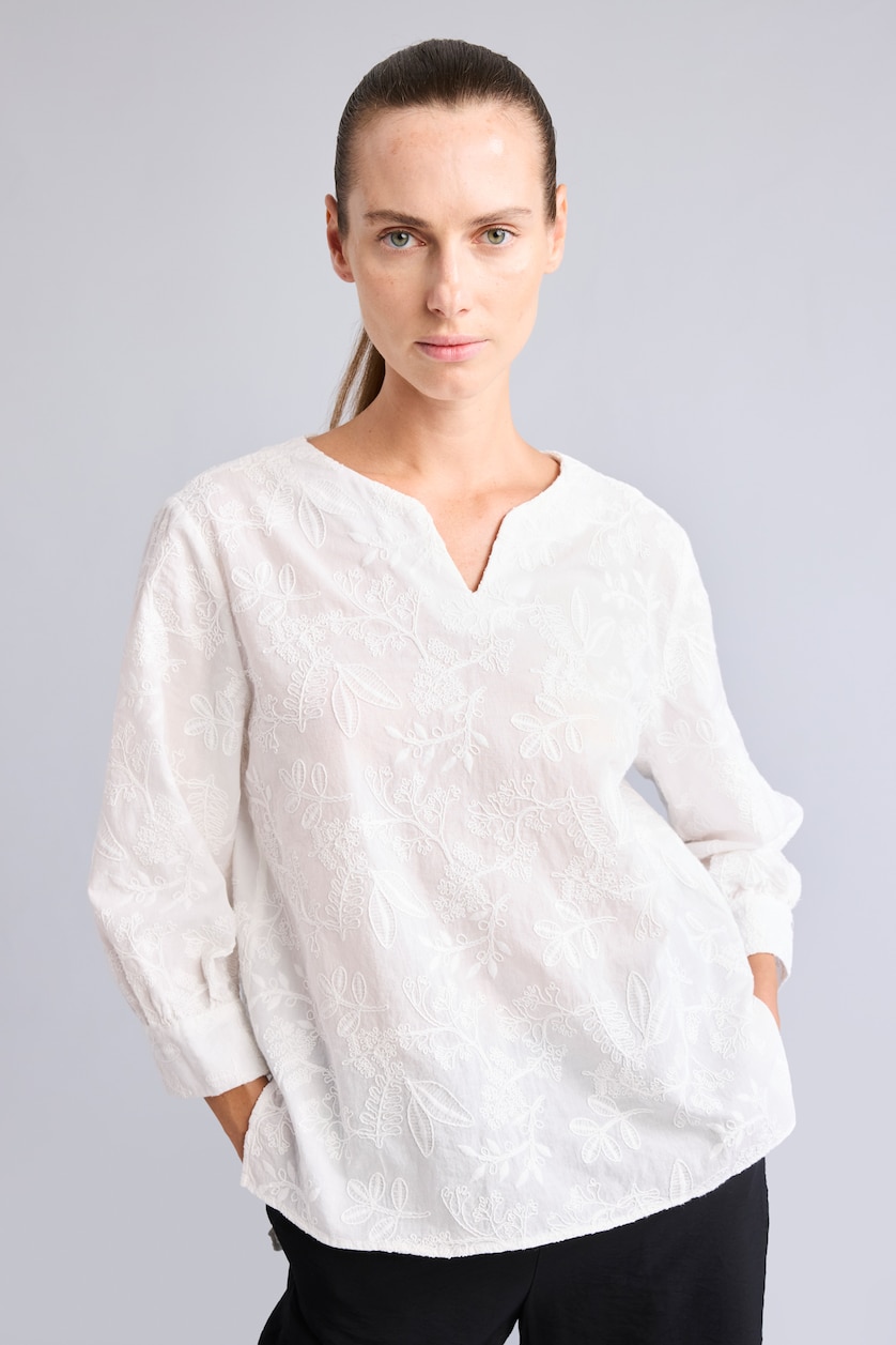 Woman White Regular Fit brode