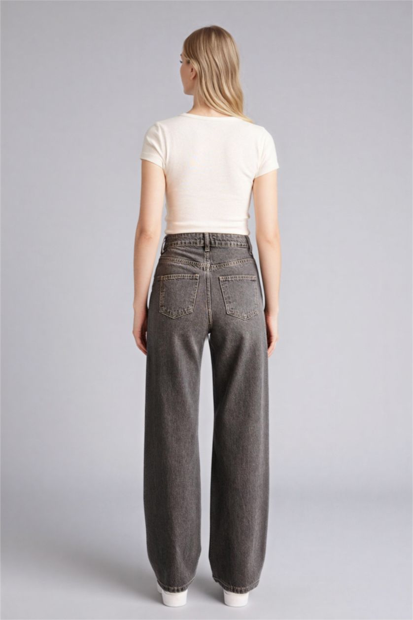 نساء بني سروال جينز برجل واسع ستايل التسعينات