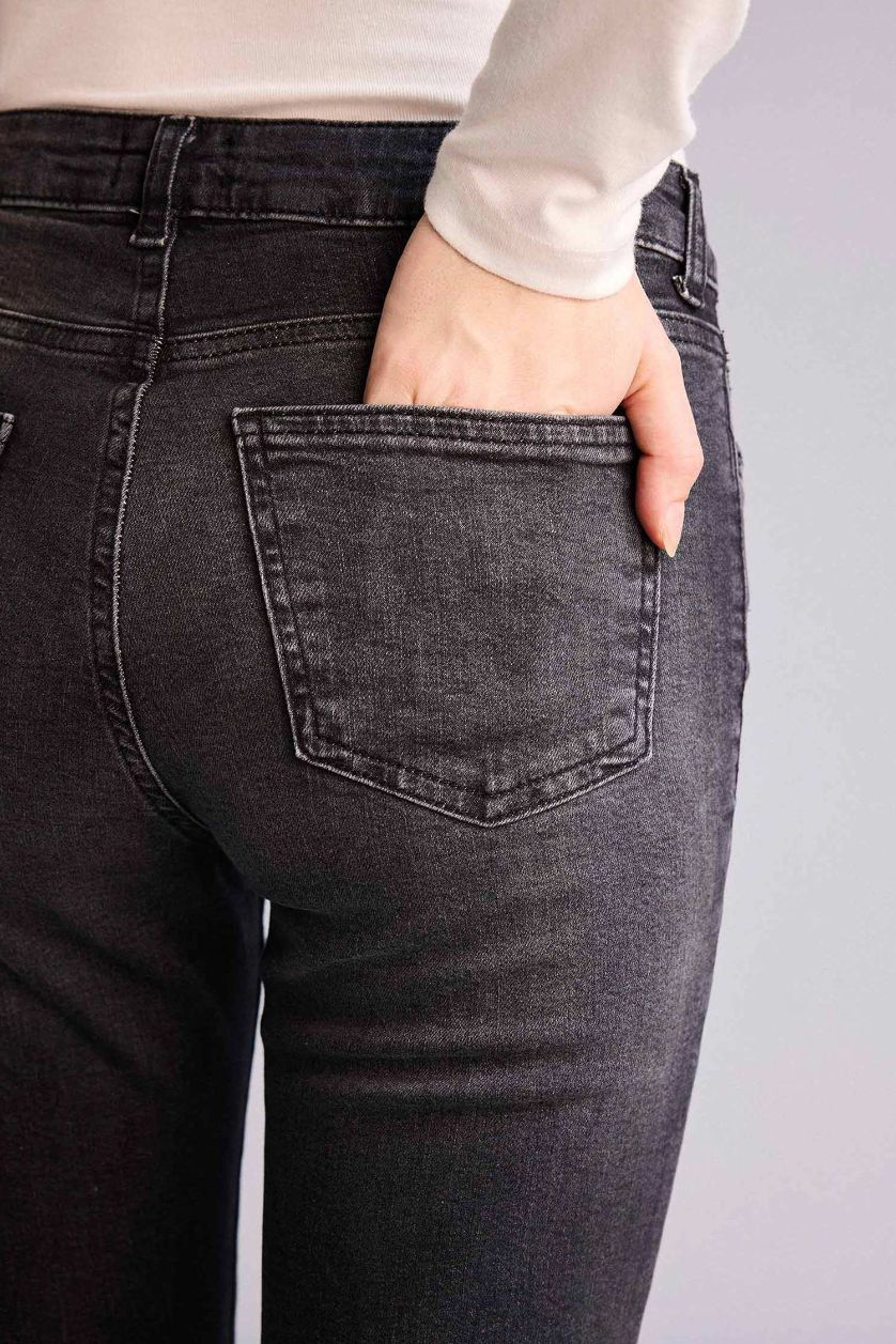 Kadın Siyah Mia Flare Fıt Yüksek Bel Jean Pantolon